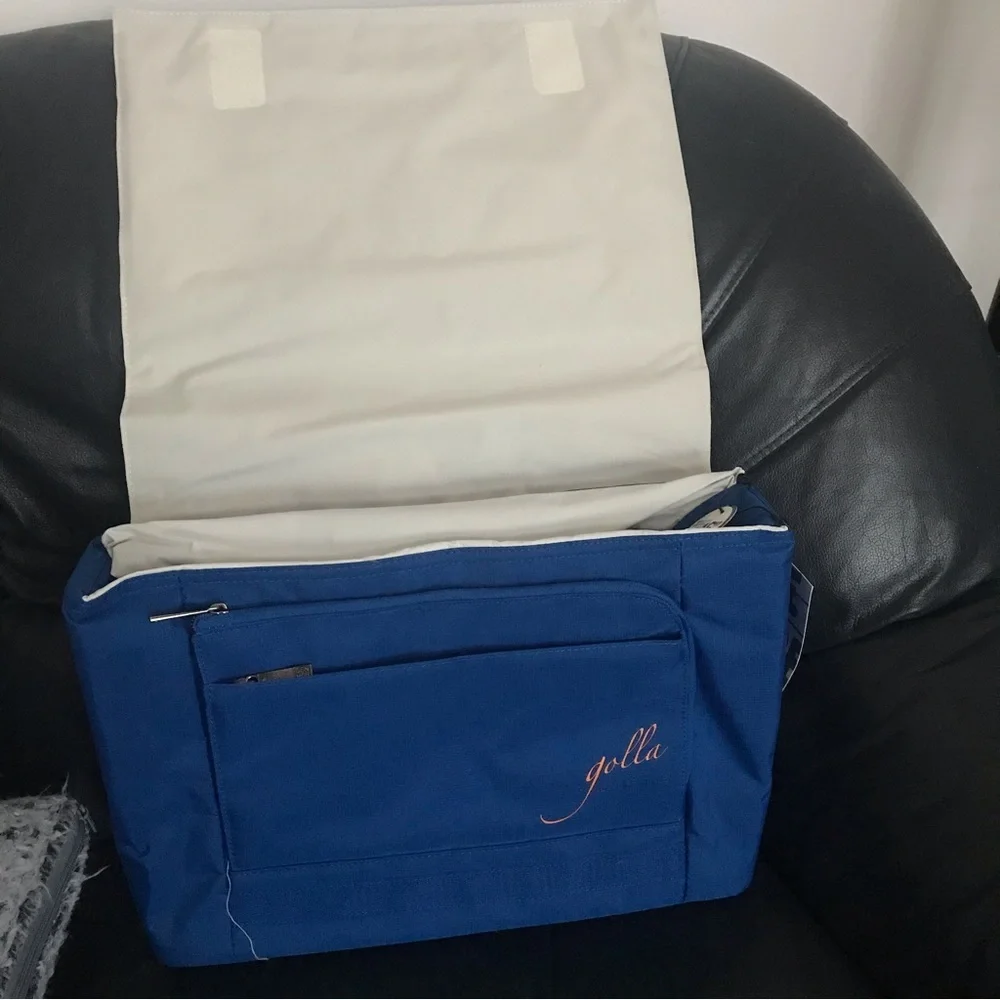 Golla Blue Floral 16